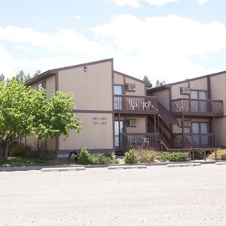 Flaming Gorge Resort Dutch John الغرفة الصورة